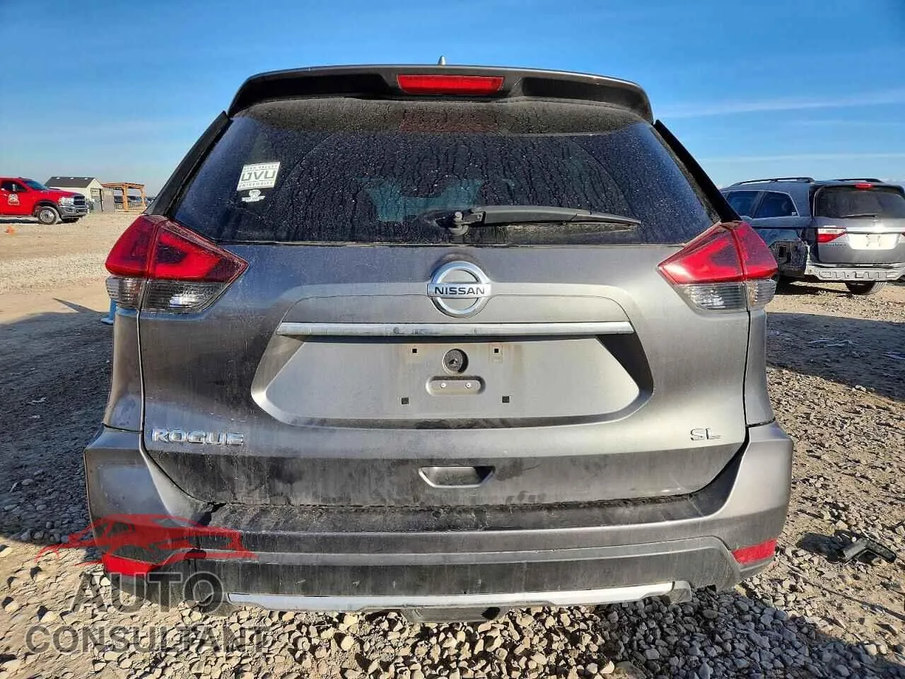 2018 NISSAN ROGUE Damaged VIN 5N1AT2MT3JC798582 – engine bay 2018 NISSAN ROGUE Damaged VIN 5N1AT2MT3JC798582 – engine bay