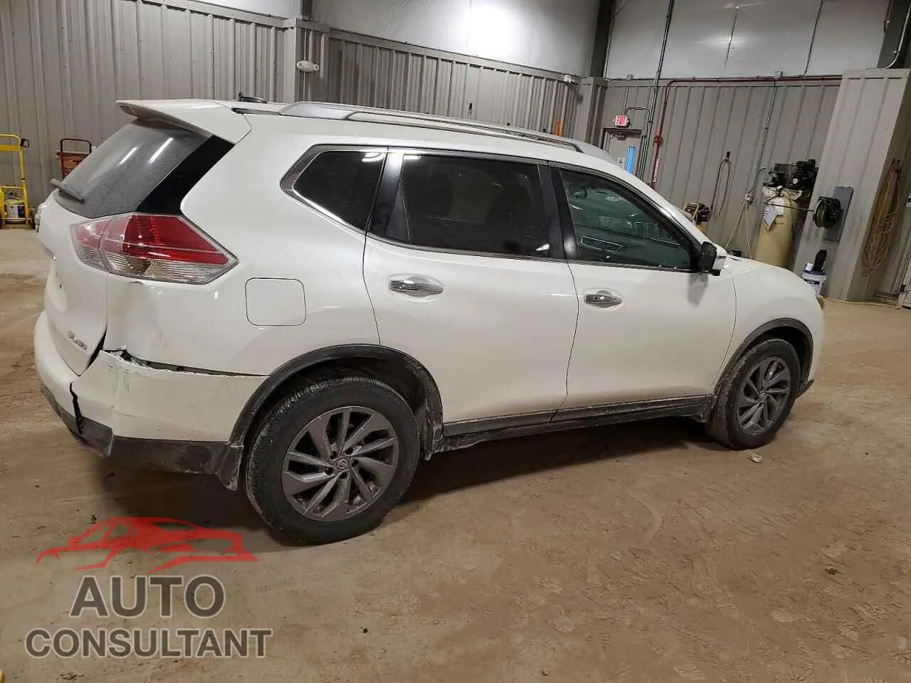 2016 NISSAN ROGUE Damaged VIN 5N1AT2MV5GC736997 – side profile