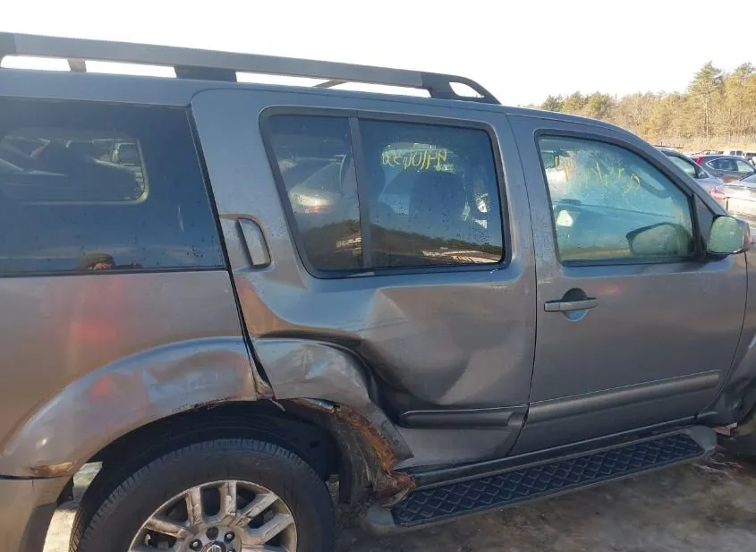 2008 NISSAN Pathfinder Used VIN 5N1BR18B28C617660 – exterior detail