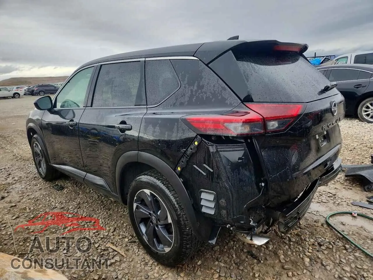 2025 NISSAN ROGUE Damaged VIN 5N1BT3BA2SC829818 – rear exterior