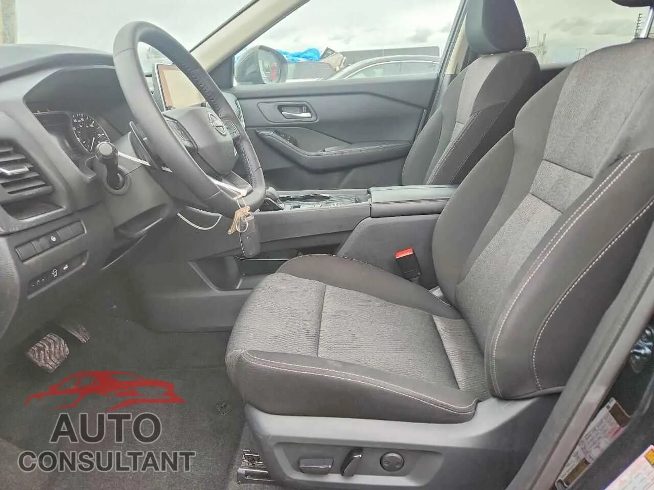 2025 NISSAN ROGUE Damaged VIN 5N1BT3BA2SC829818 – exterior detail