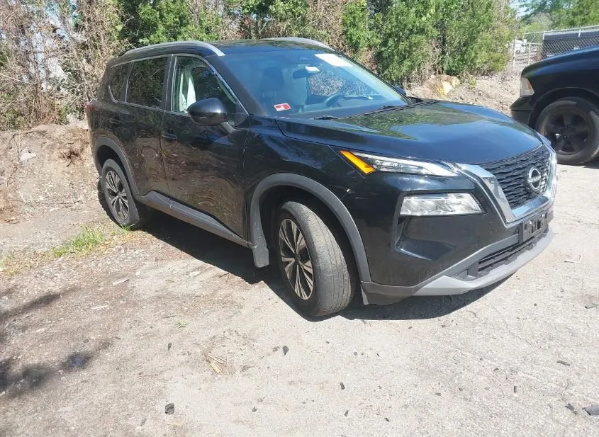 2022 NISSAN ROGUE Used VIN 5N1BT3BBXNC711612 – trunk area 2022 NISSAN ROGUE Used VIN 5N1BT3BBXNC711612 – trunk area