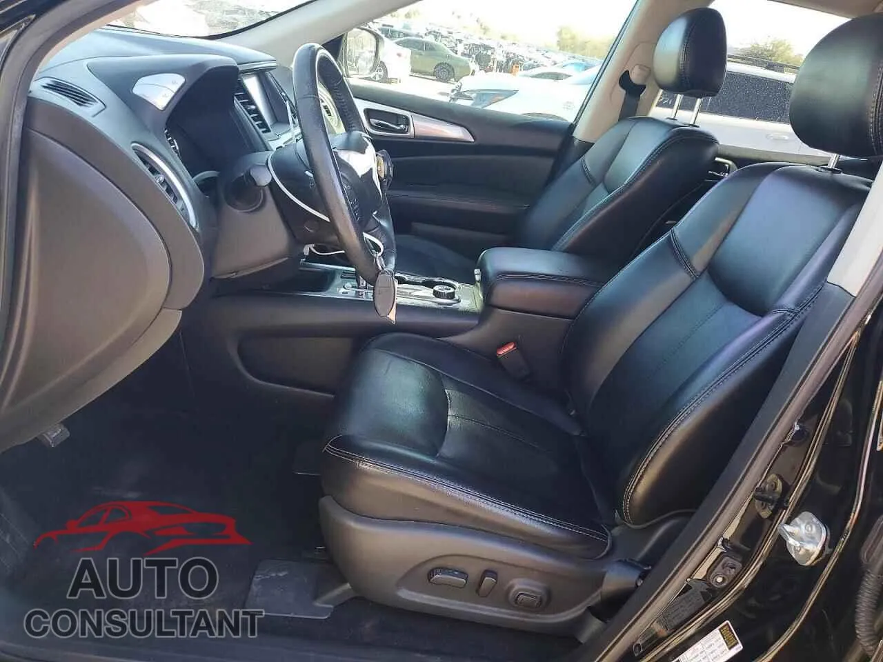 2019 NISSAN PATHFINDER Damaged VIN 5N1DR2MM5KC622610 – exterior detail