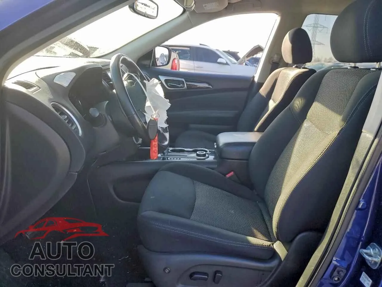 2019 NISSAN PATHFINDER Damaged VIN 5N1DR2MM6KC637651 – exterior detail