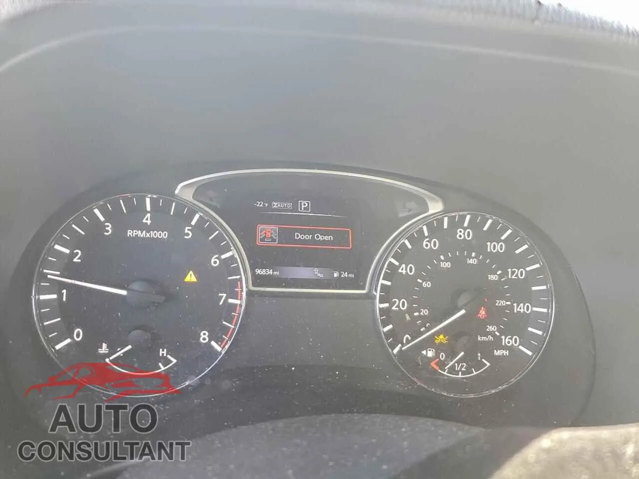 2019 NISSAN PATHFINDER Damaged VIN 5N1DR2MM6KC637651 – trunk area