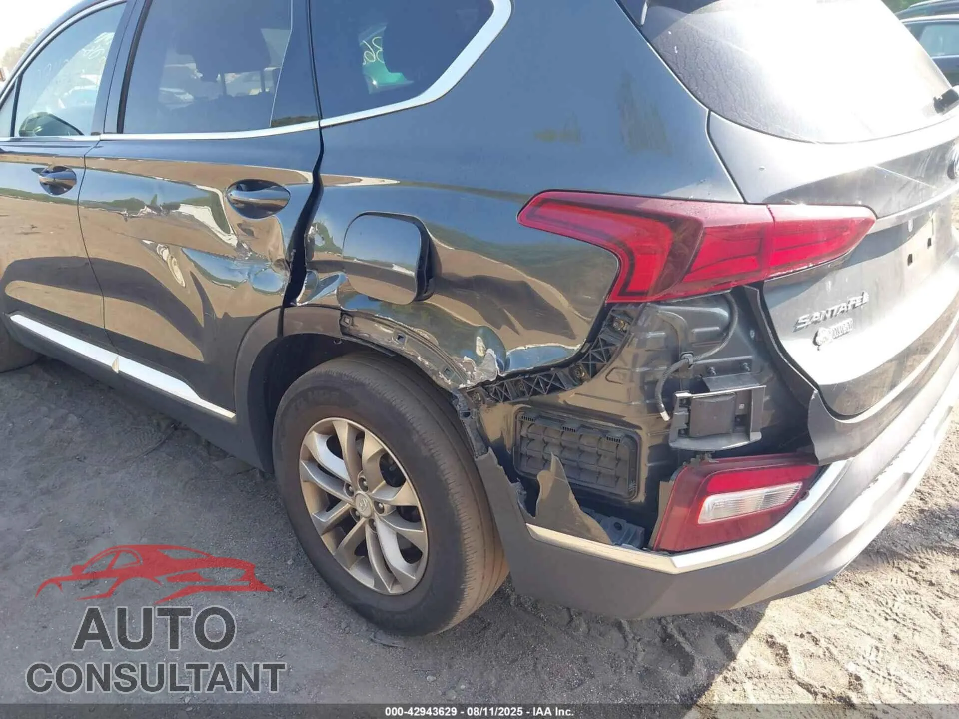 2020 HYUNDAI SANTA FE Damaged VIN 5NMS3CADXLH243872 – engine bay