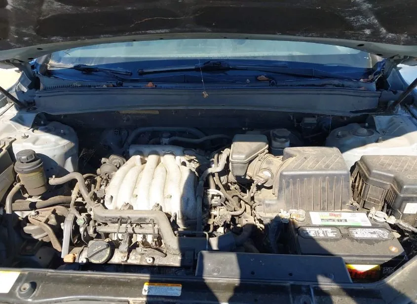 2009 HYUNDAI Santa Fe Used VIN 5NMSG13D19H307506 – engine bay