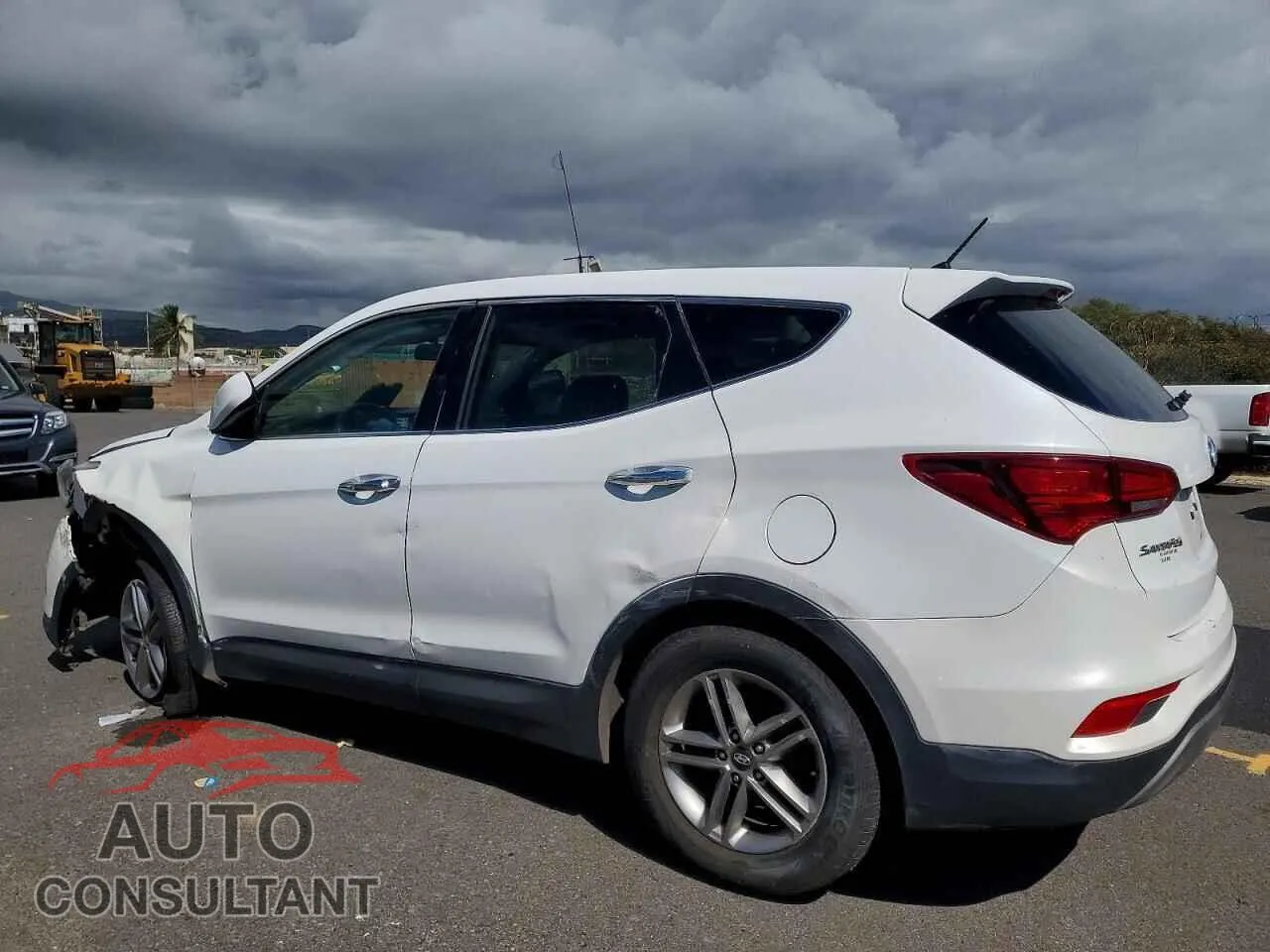 2018 HYUNDAI SANTA FE Damaged VIN 5NMZT3LB5JH068440 – rear exterior