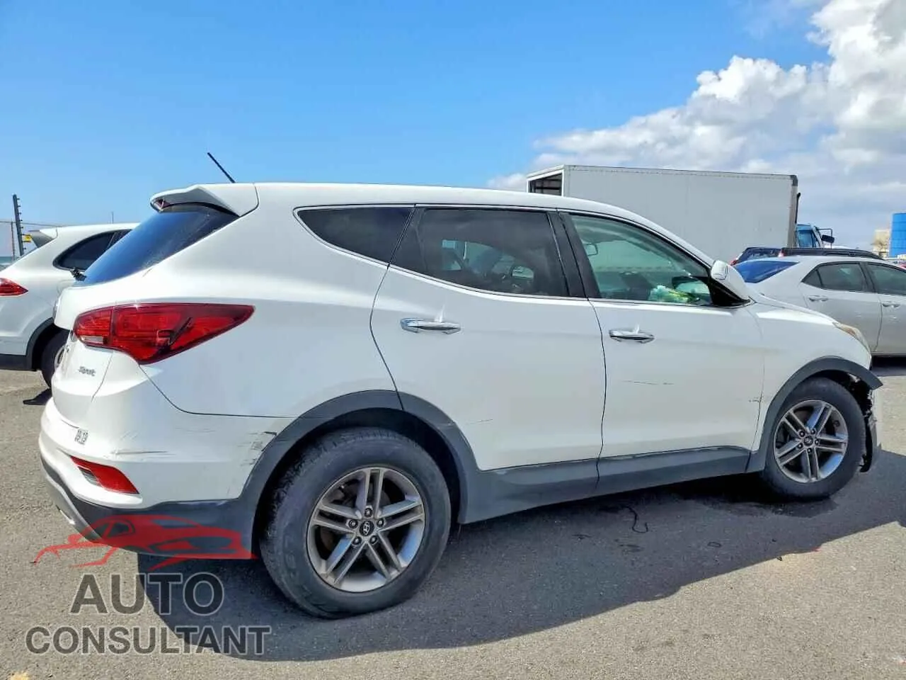 2018 HYUNDAI SANTA FE Damaged VIN 5NMZT3LB5JH068440 – side profile