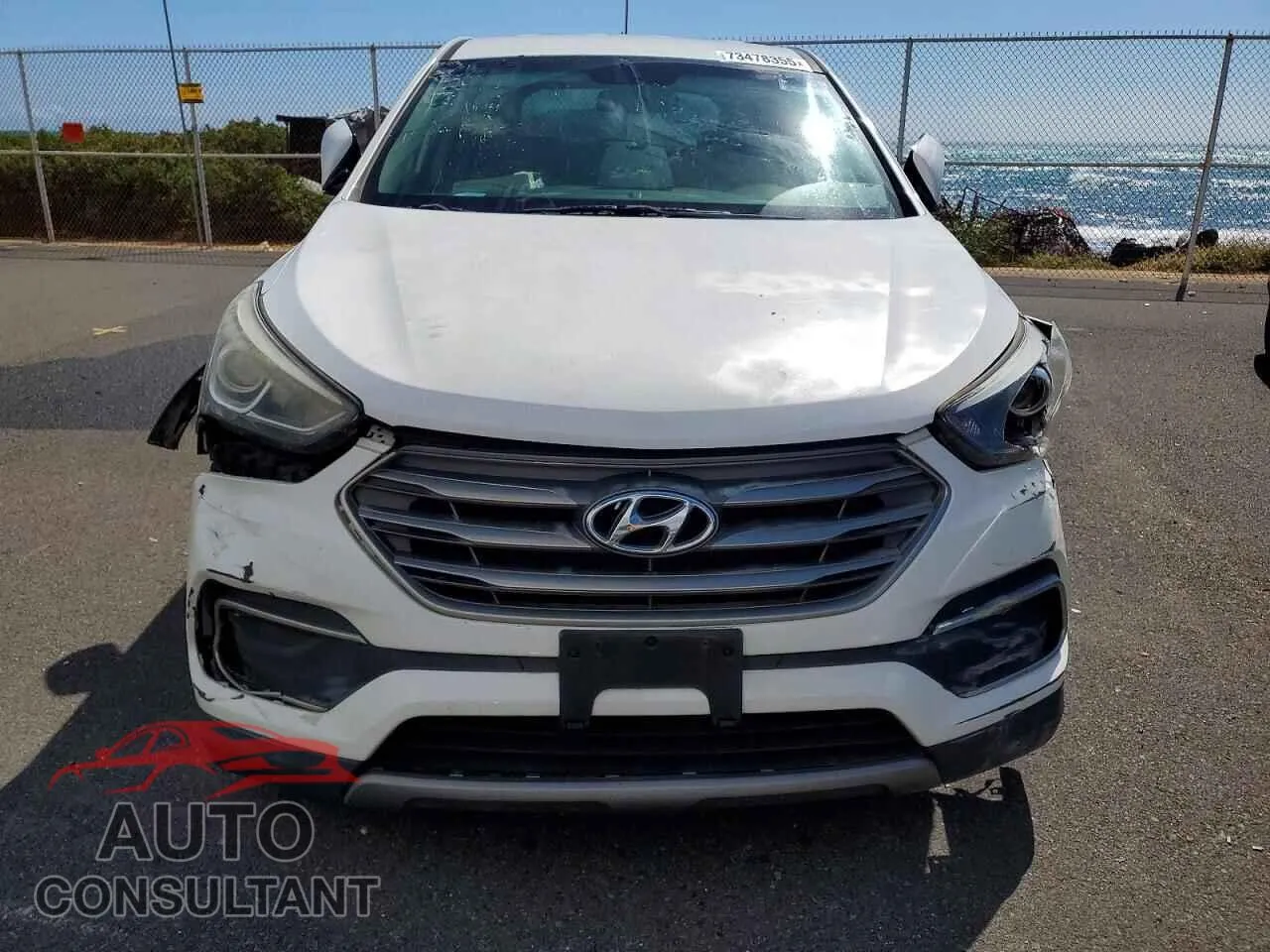 2018 HYUNDAI SANTA FE Damaged VIN 5NMZT3LB5JH068440 – interior seats