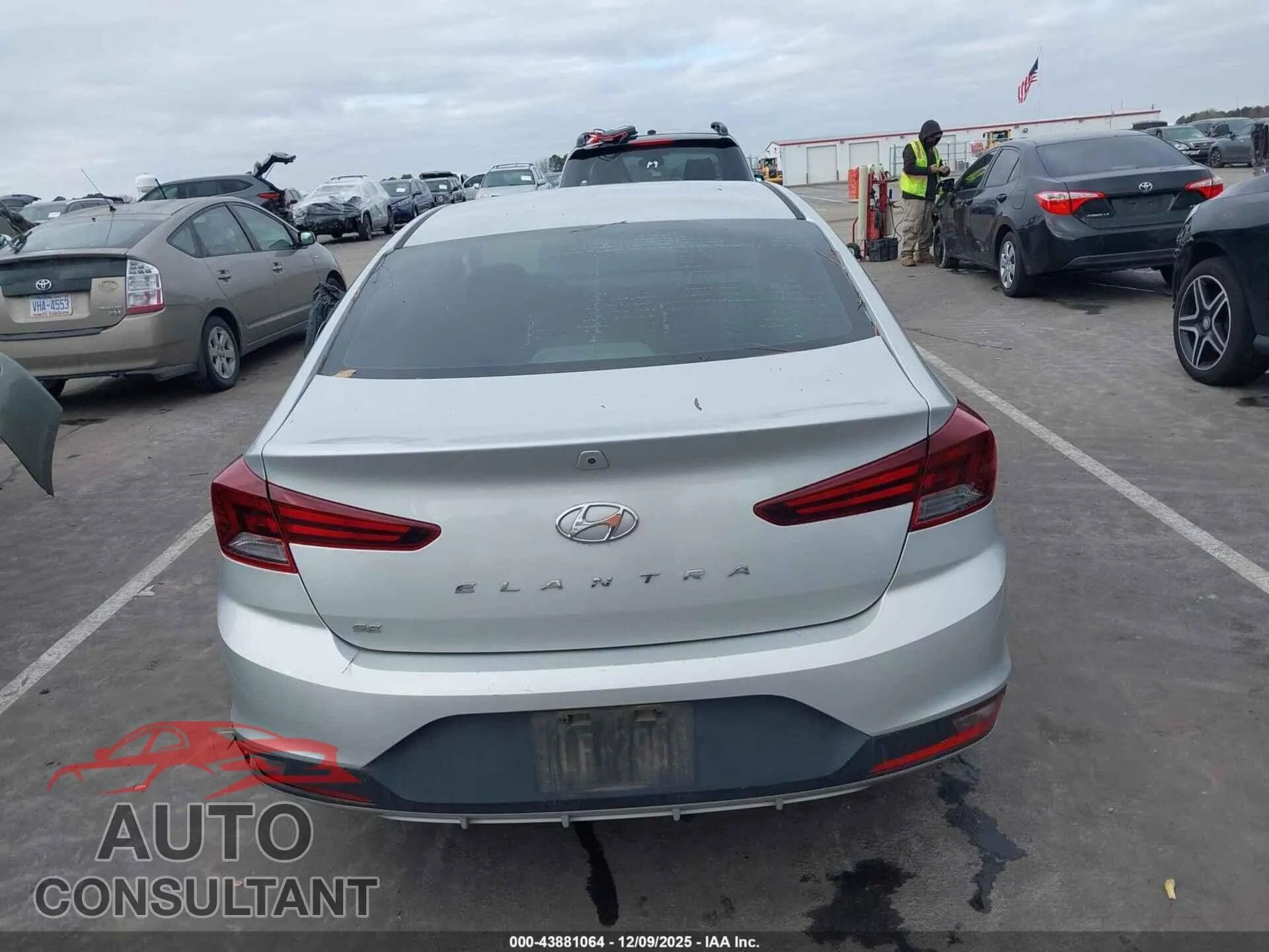 2020 HYUNDAI ELANTRA Damaged VIN 5NPD74LF2LH503492 – photo 16