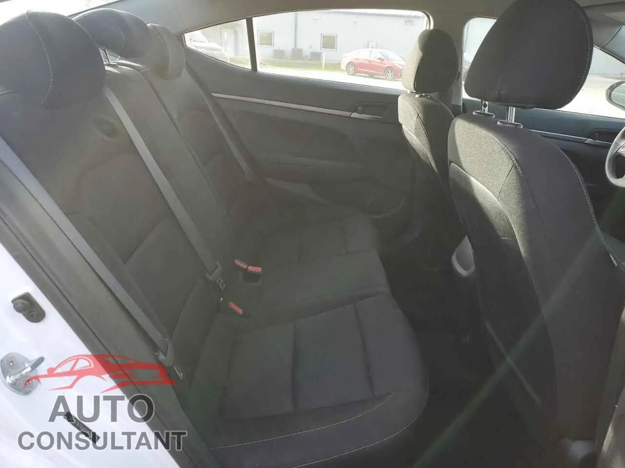2018 HYUNDAI ELANTRA Damaged VIN 5NPD74LF8JH226716 – odometer reading