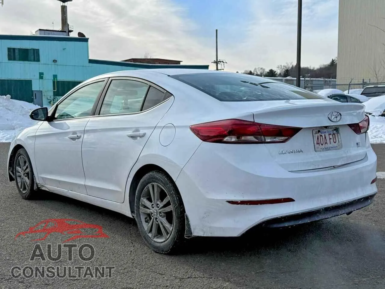 2018 HYUNDAI ELANTRA Damaged VIN 5NPD74LFXJH321925 – side profile