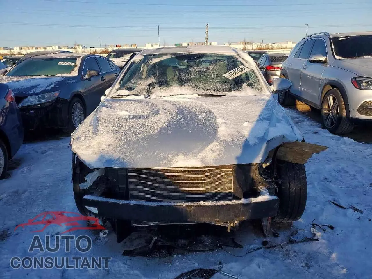 2018 HYUNDAI ELANTRA Damaged VIN 5NPD84LF5JH372665 – interior seats