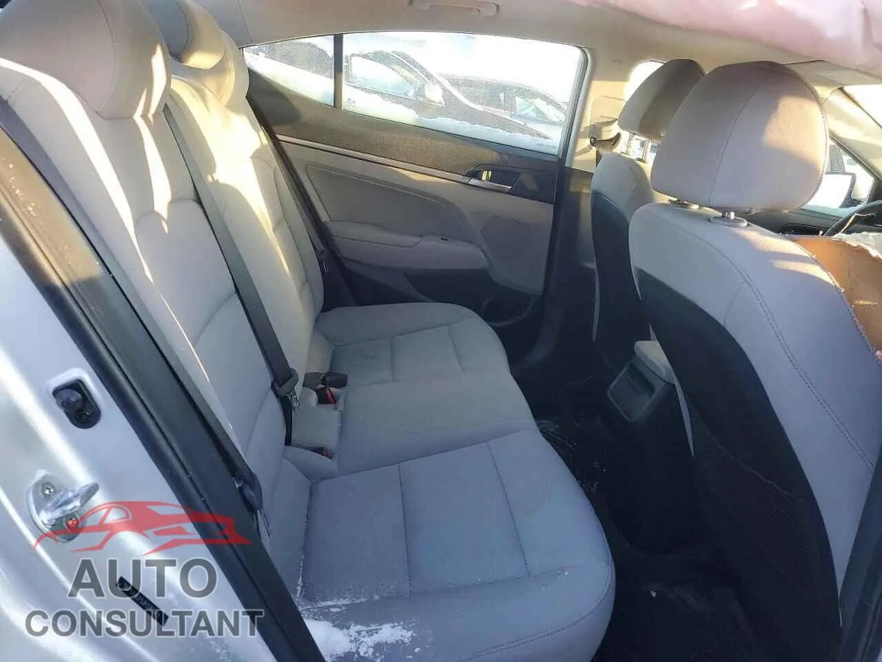 2018 HYUNDAI ELANTRA Damaged VIN 5NPD84LF5JH372665 – odometer reading