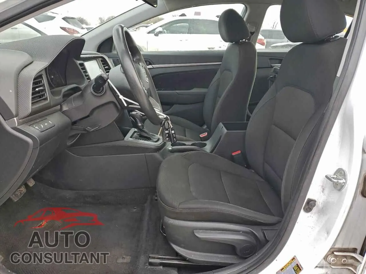 2020 HYUNDAI ELANTRA Damaged VIN 5NPD84LF6LH562073 – exterior detail