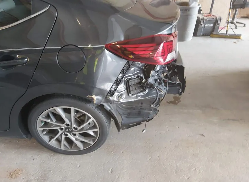2020 HYUNDAI Elantra Used VIN 5NPD84LF6LH586860 – rear exterior