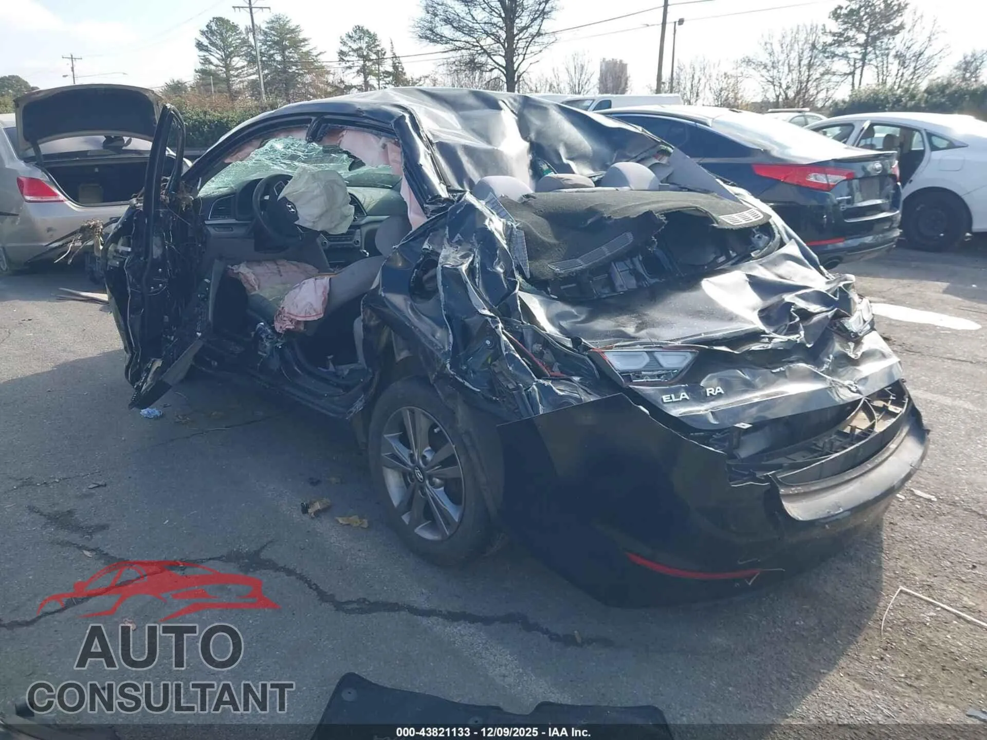 2017 HYUNDAI ELANTRA Damaged VIN 5NPD84LF8HH020173 – side profile