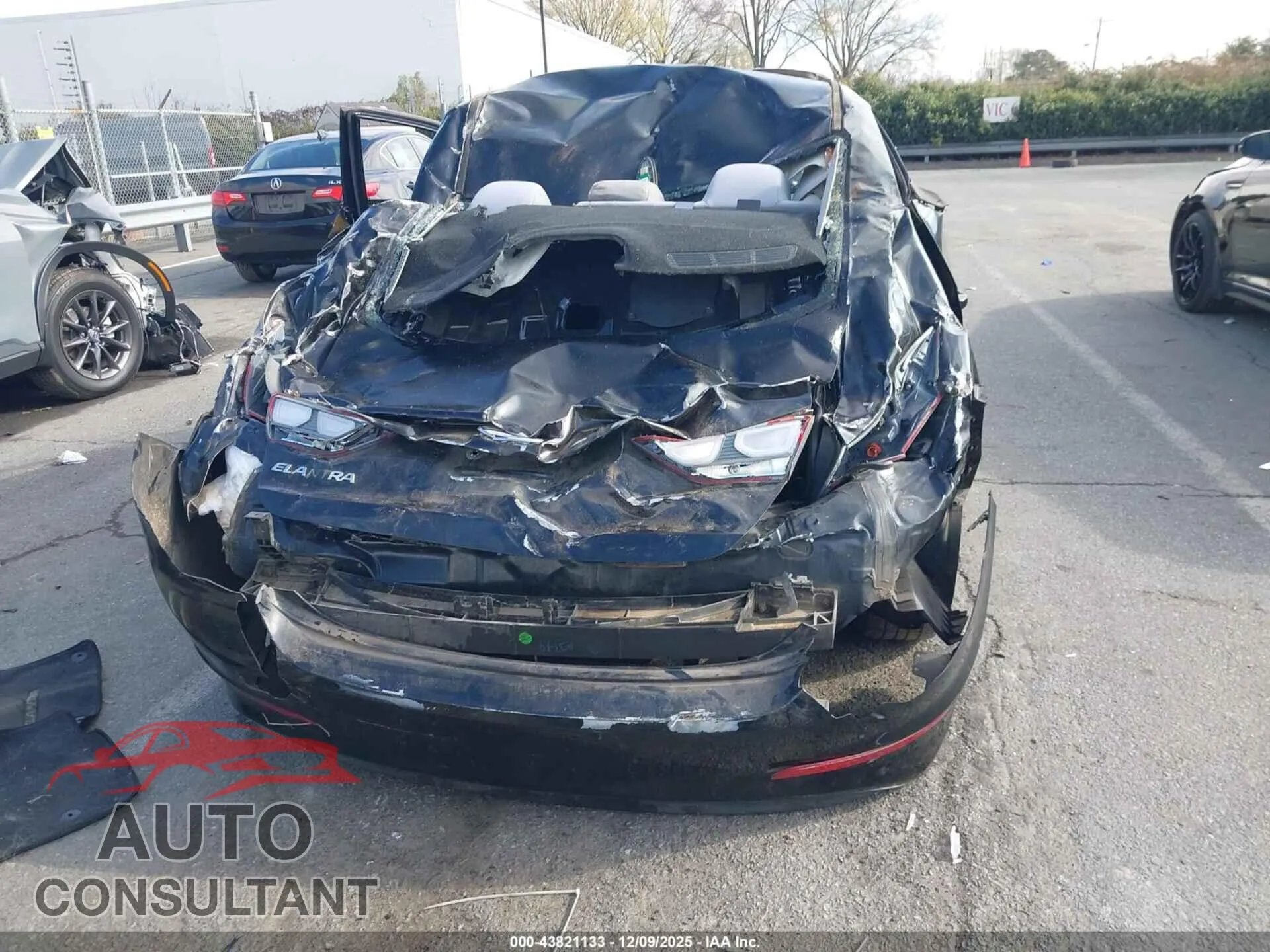 2017 HYUNDAI ELANTRA Damaged VIN 5NPD84LF8HH020173 – photo 16