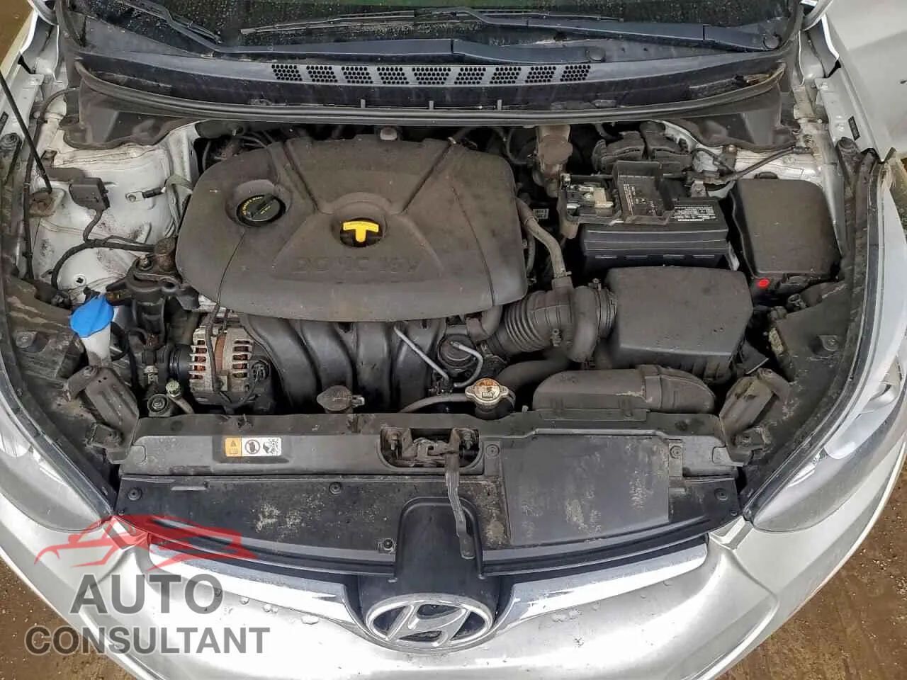 2015 HYUNDAI ELANTRA Damaged VIN 5NPDH4AE2FH626186 – photo 11