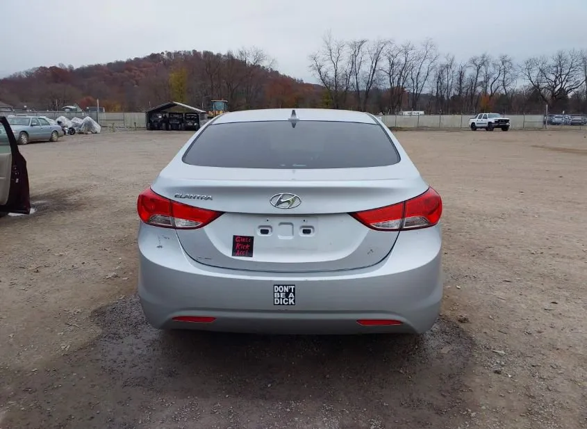 2012 HYUNDAI Elantra Used VIN 5NPDH4AE4CH137235 – photo 18