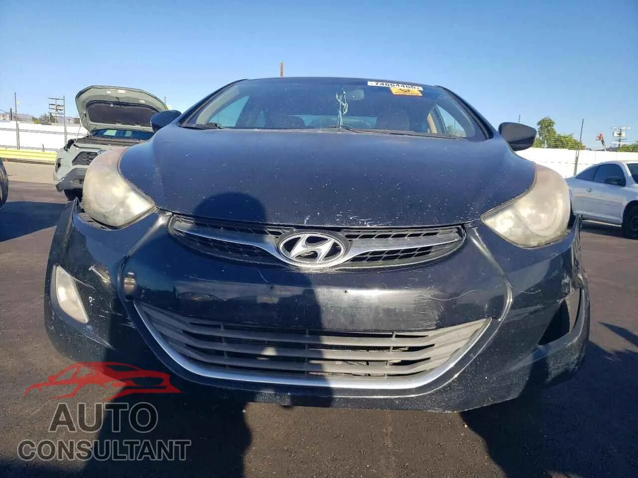 2013 HYUNDAI ELANTRA Damaged VIN 5NPDH4AE4DH375605 – interior seats 2013 HYUNDAI ELANTRA Damaged VIN 5NPDH4AE4DH375605 – interior seats