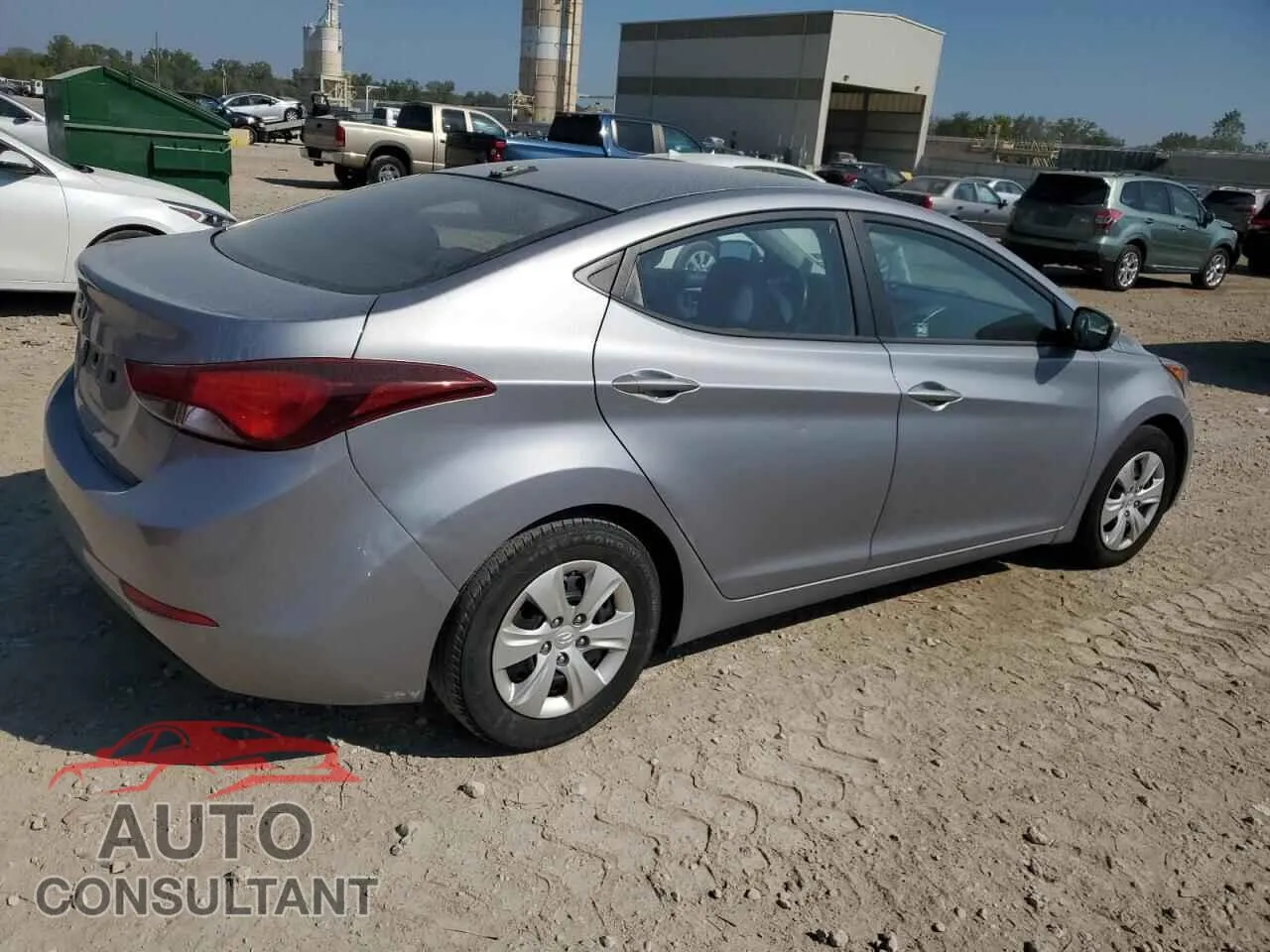2016 HYUNDAI ELANTRA Used VIN 5NPDH4AE5GH685279 – side profile