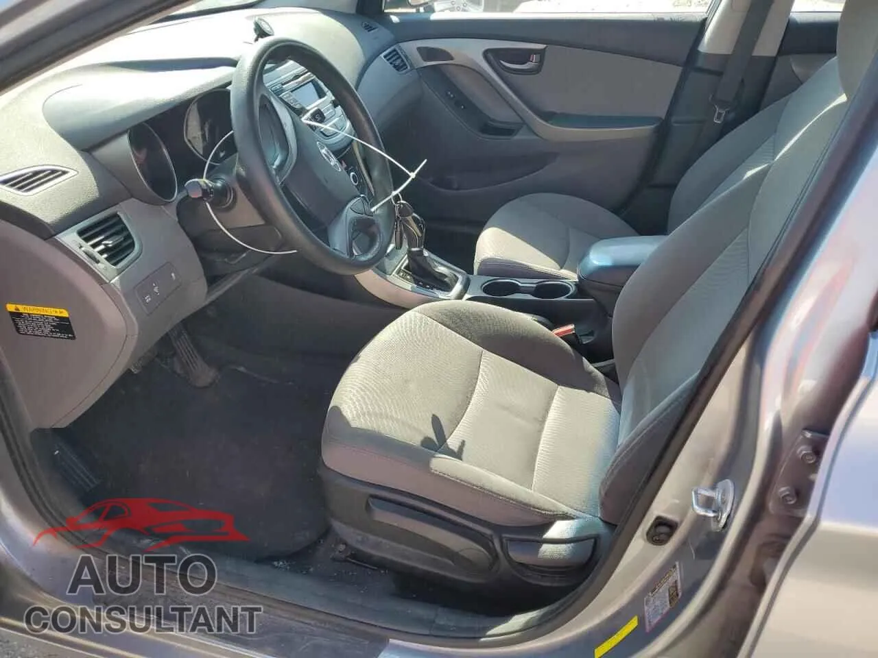 2016 HYUNDAI ELANTRA Used VIN 5NPDH4AE5GH685279 – exterior detail