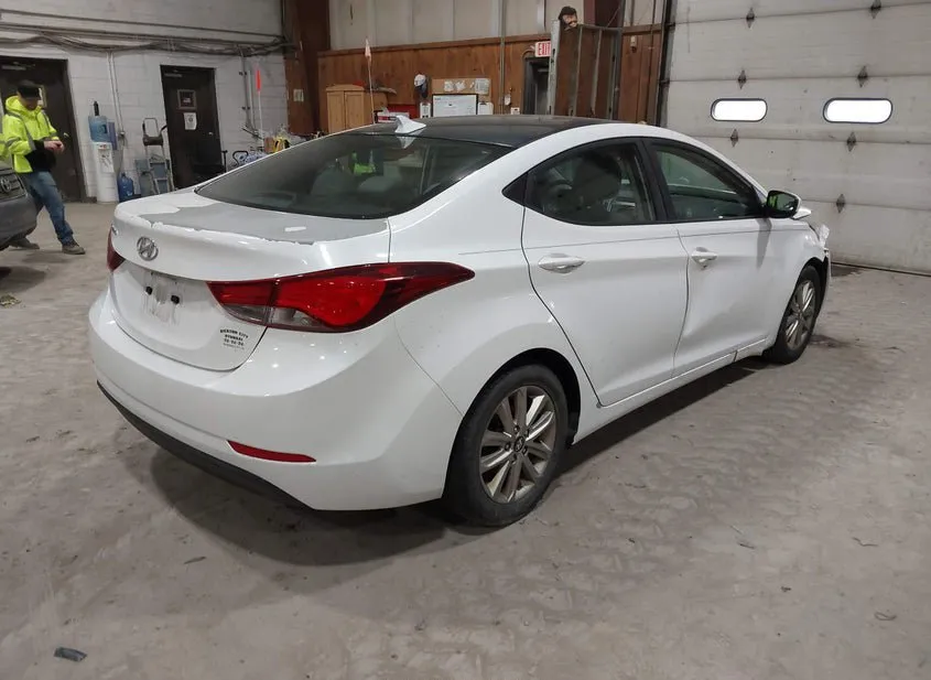 2015 HYUNDAI Elantra Used VIN 5NPDH4AE7FH559035 – side profile