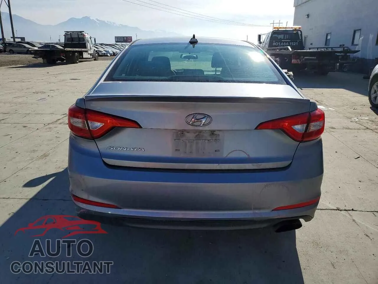 2017 HYUNDAI SONATA Damaged VIN 5NPE24AF0HH587647 – engine bay
