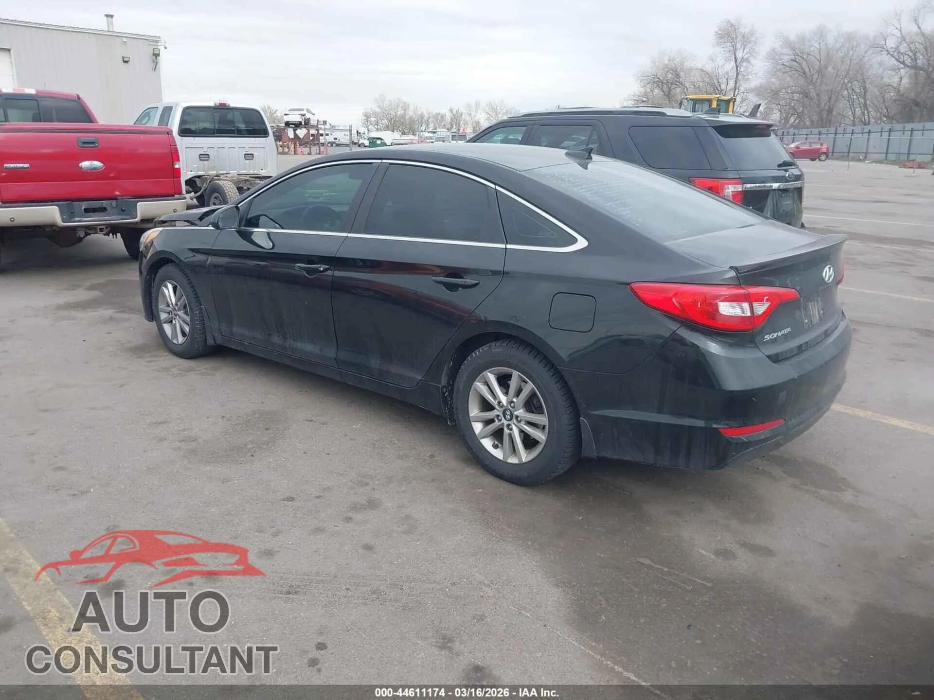2015 HYUNDAI SONATA Used VIN 5NPE24AF4FH211823 – side profile