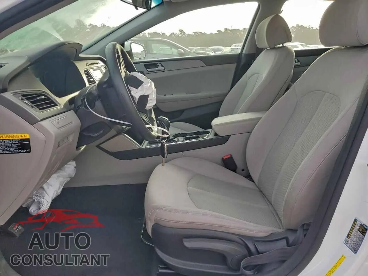 2015 HYUNDAI SONATA Damaged VIN 5NPE24AF5FH194899 – exterior detail