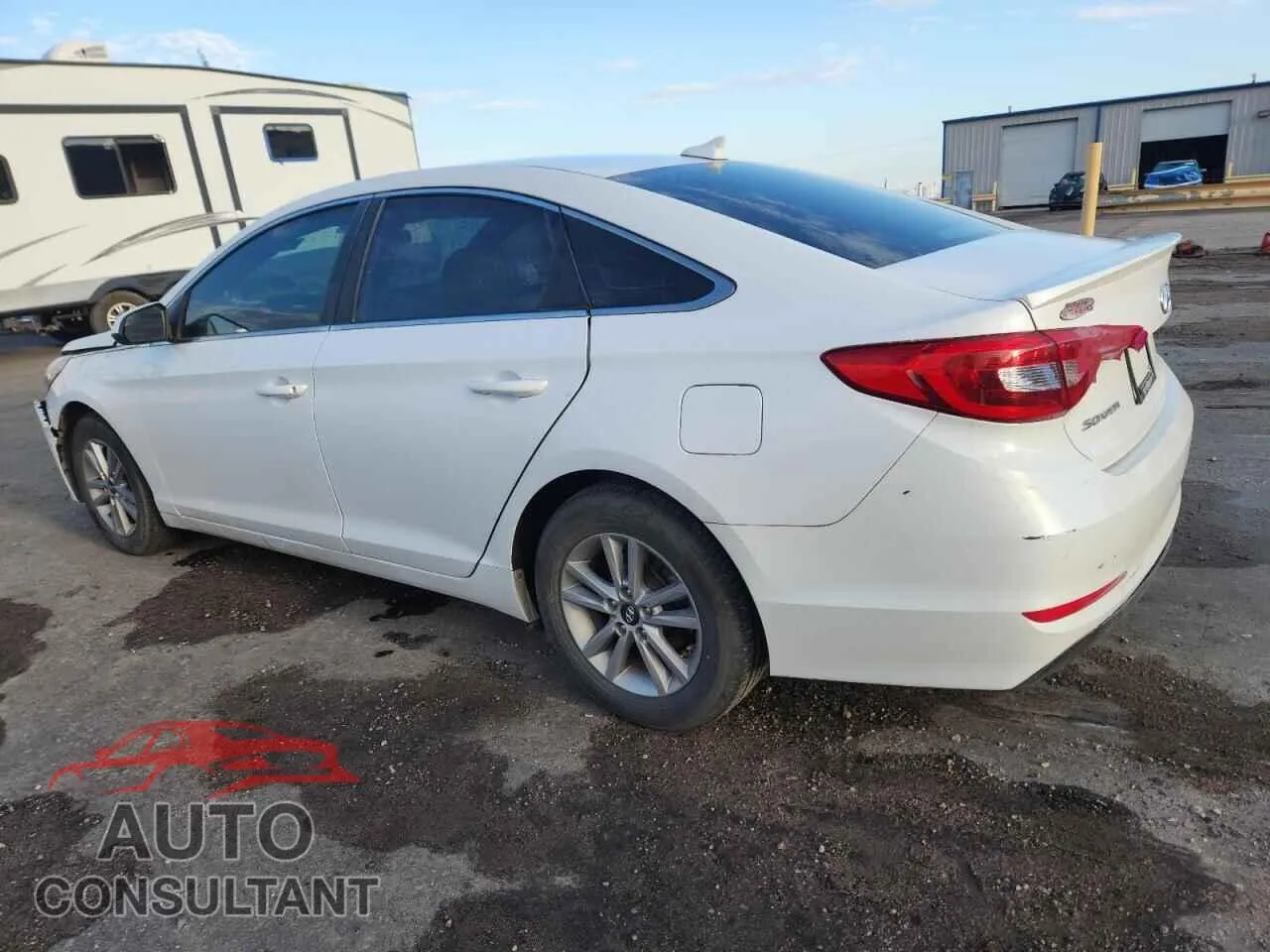 2015 HYUNDAI SONATA Damaged VIN 5NPE24AF8FH219424 – rear exterior