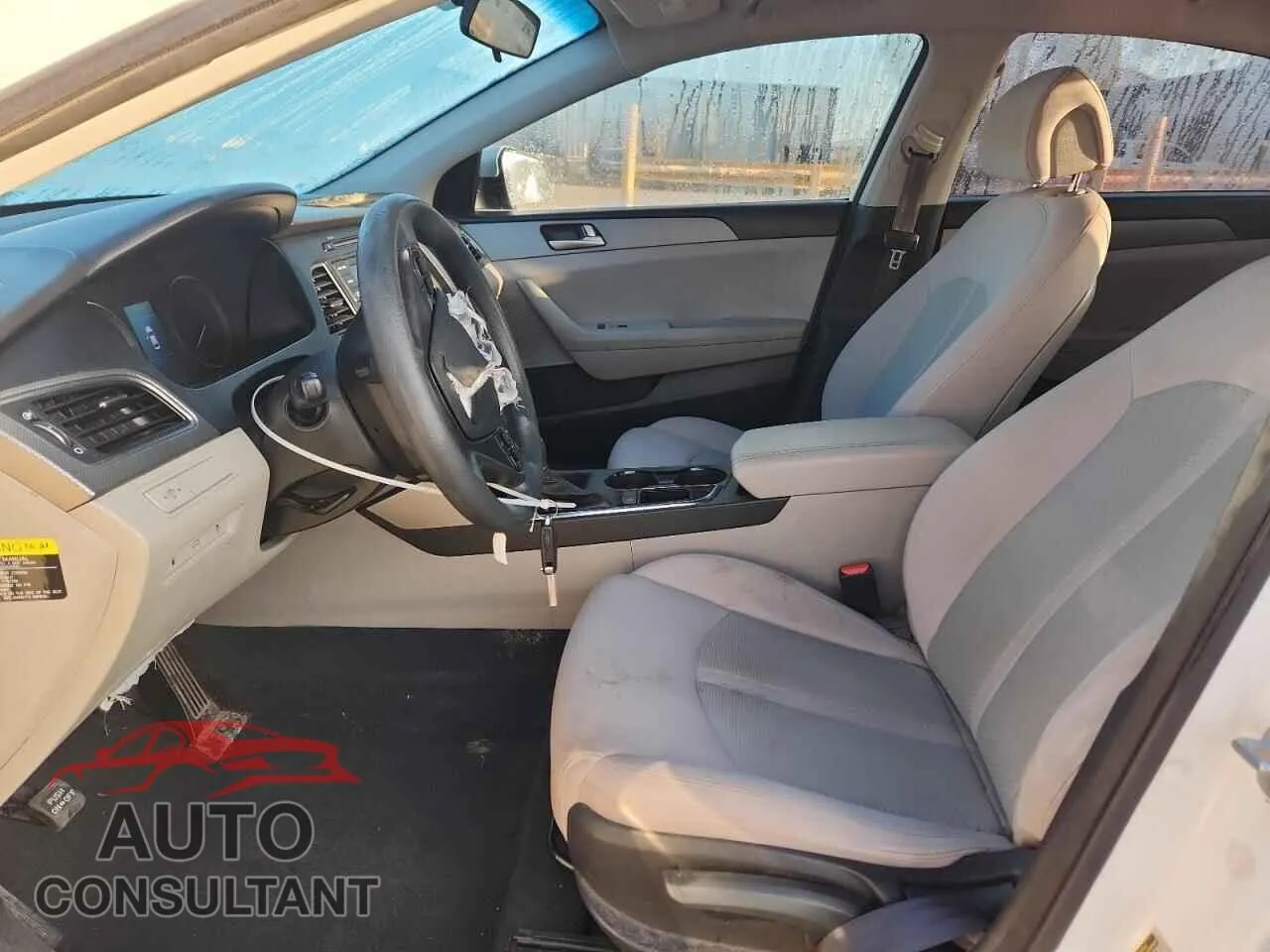 2015 HYUNDAI SONATA Damaged VIN 5NPE24AF8FH219424 – exterior detail