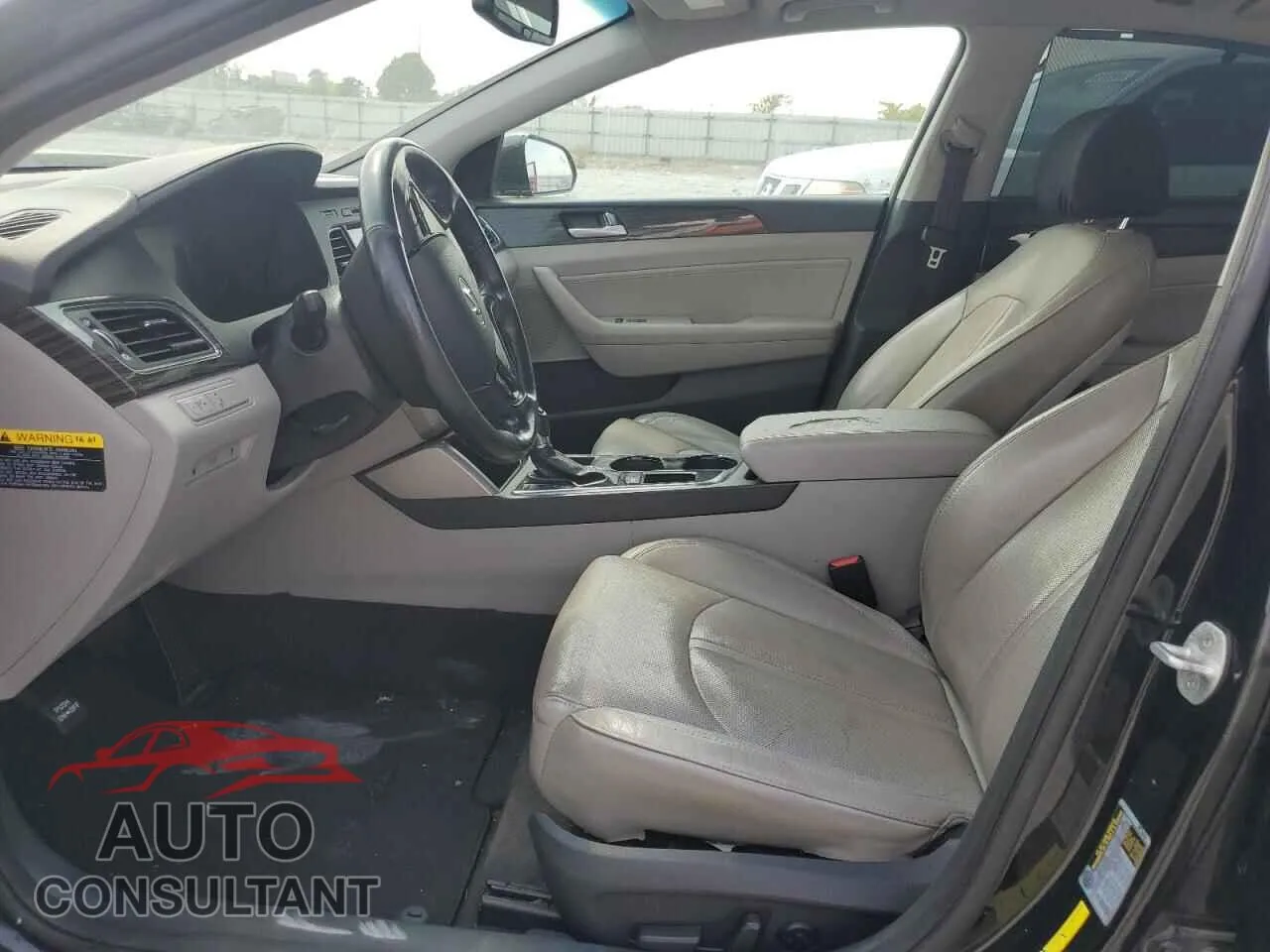 2015 HYUNDAI SONATA Damaged VIN 5NPE34AF3FH255034 – exterior detail