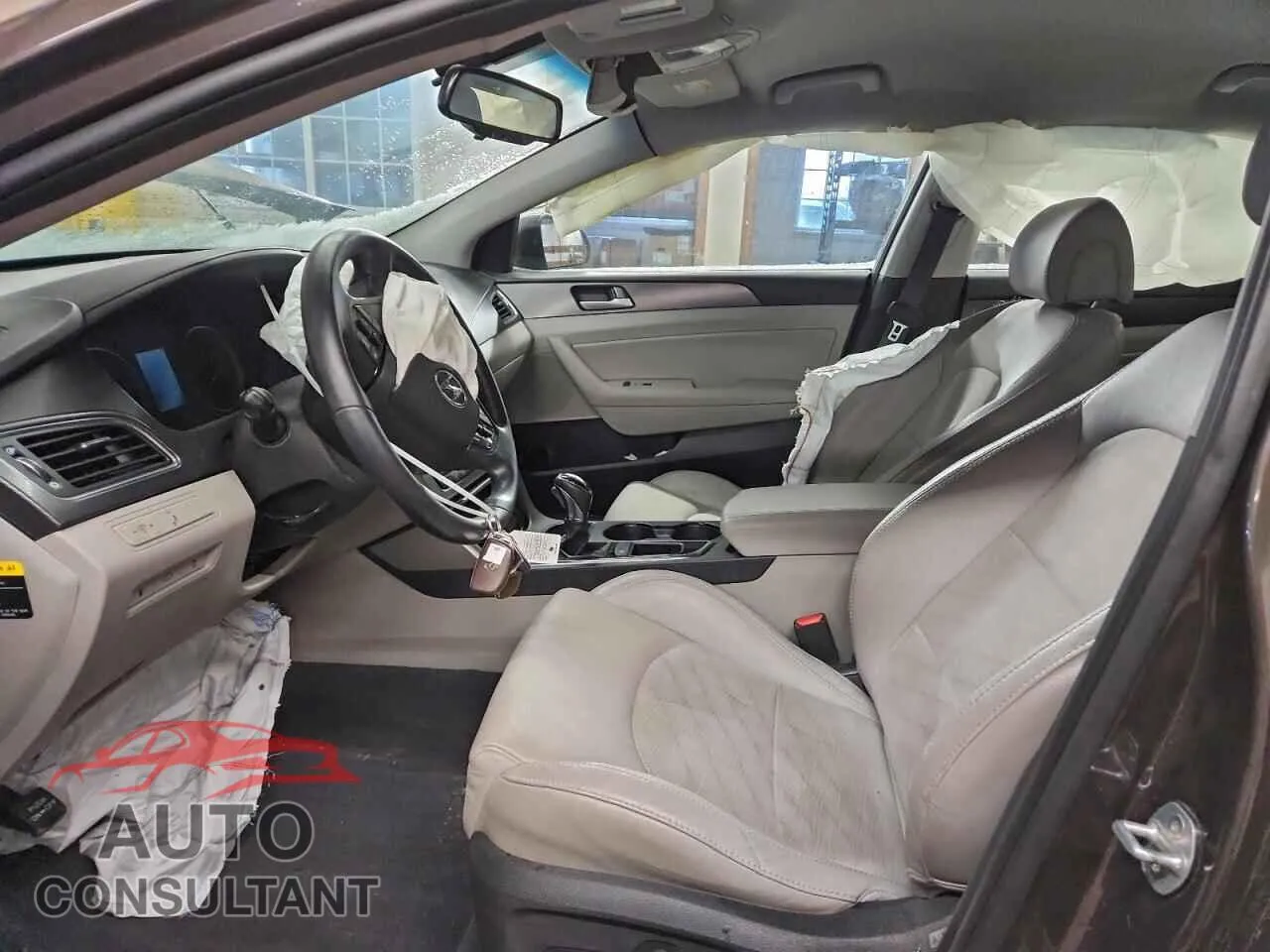 2016 HYUNDAI SONATA Damaged VIN 5NPE34AF8GH351436 – exterior detail 2016 HYUNDAI SONATA Damaged VIN 5NPE34AF8GH351436 – exterior detail