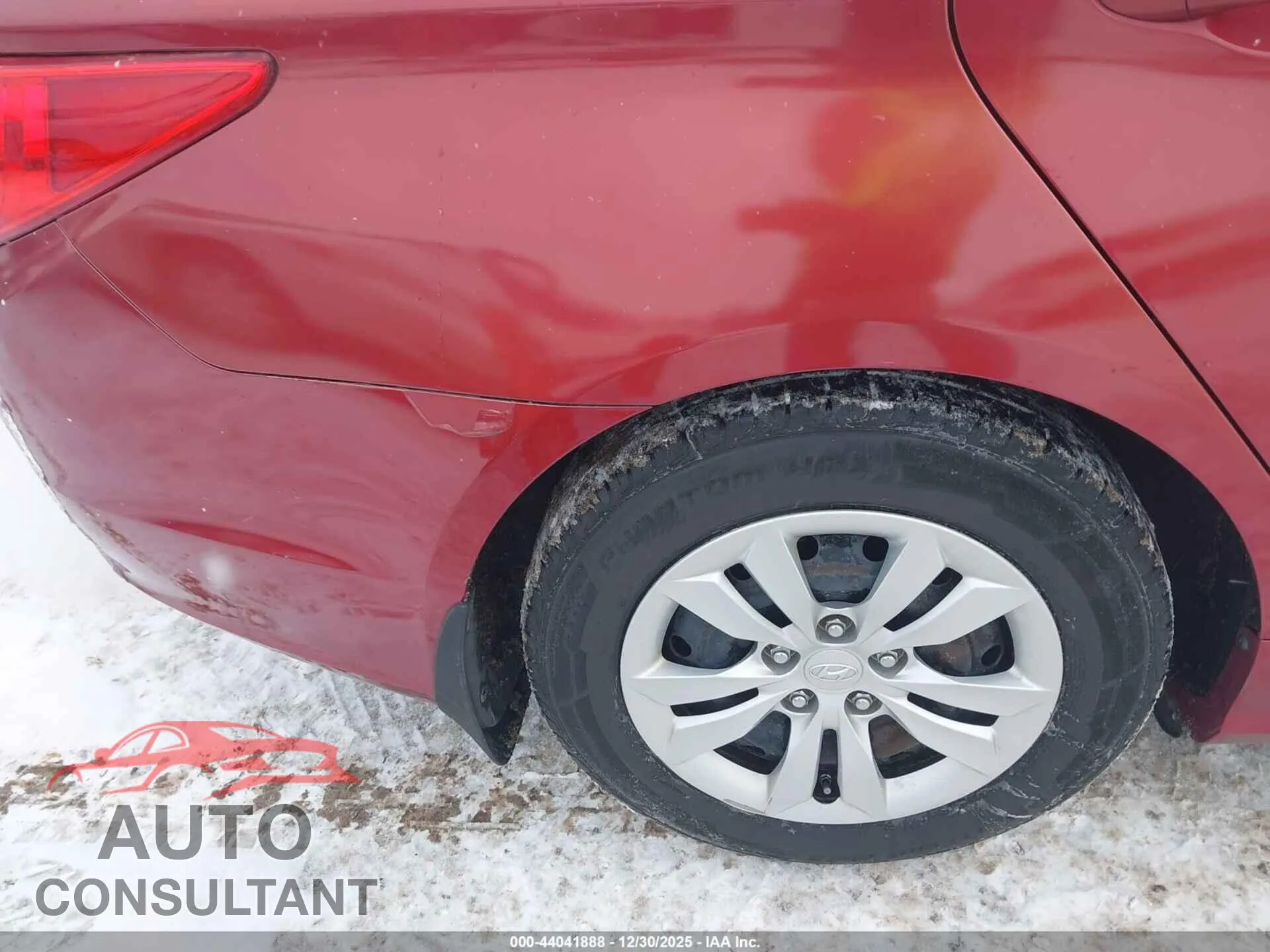 2011 HYUNDAI SONATA Damaged VIN 5NPEB4AC0BH274143 – photo 17