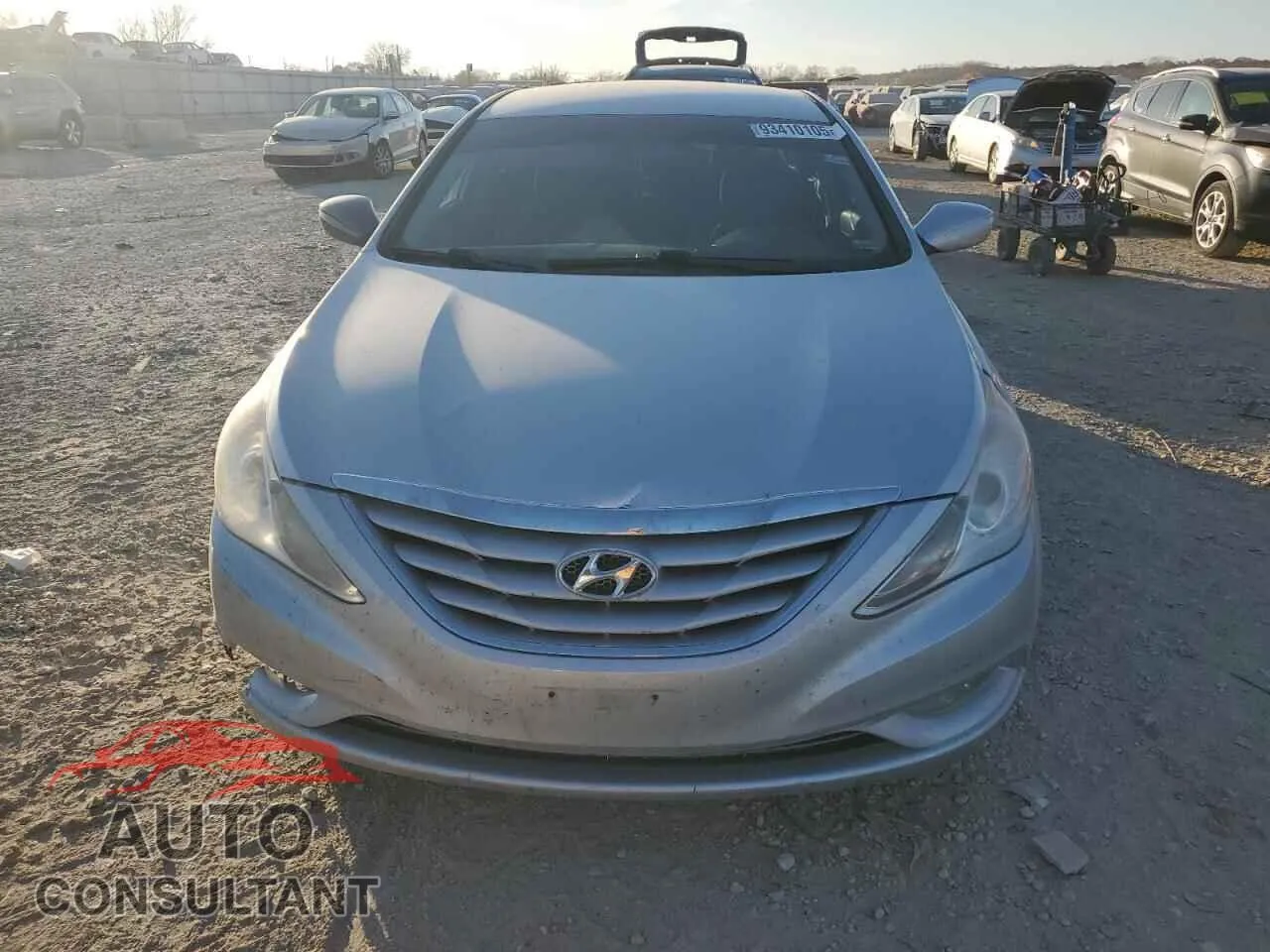 2013 HYUNDAI SONATA Damaged VIN 5NPEB4AC5DH735873 – interior seats