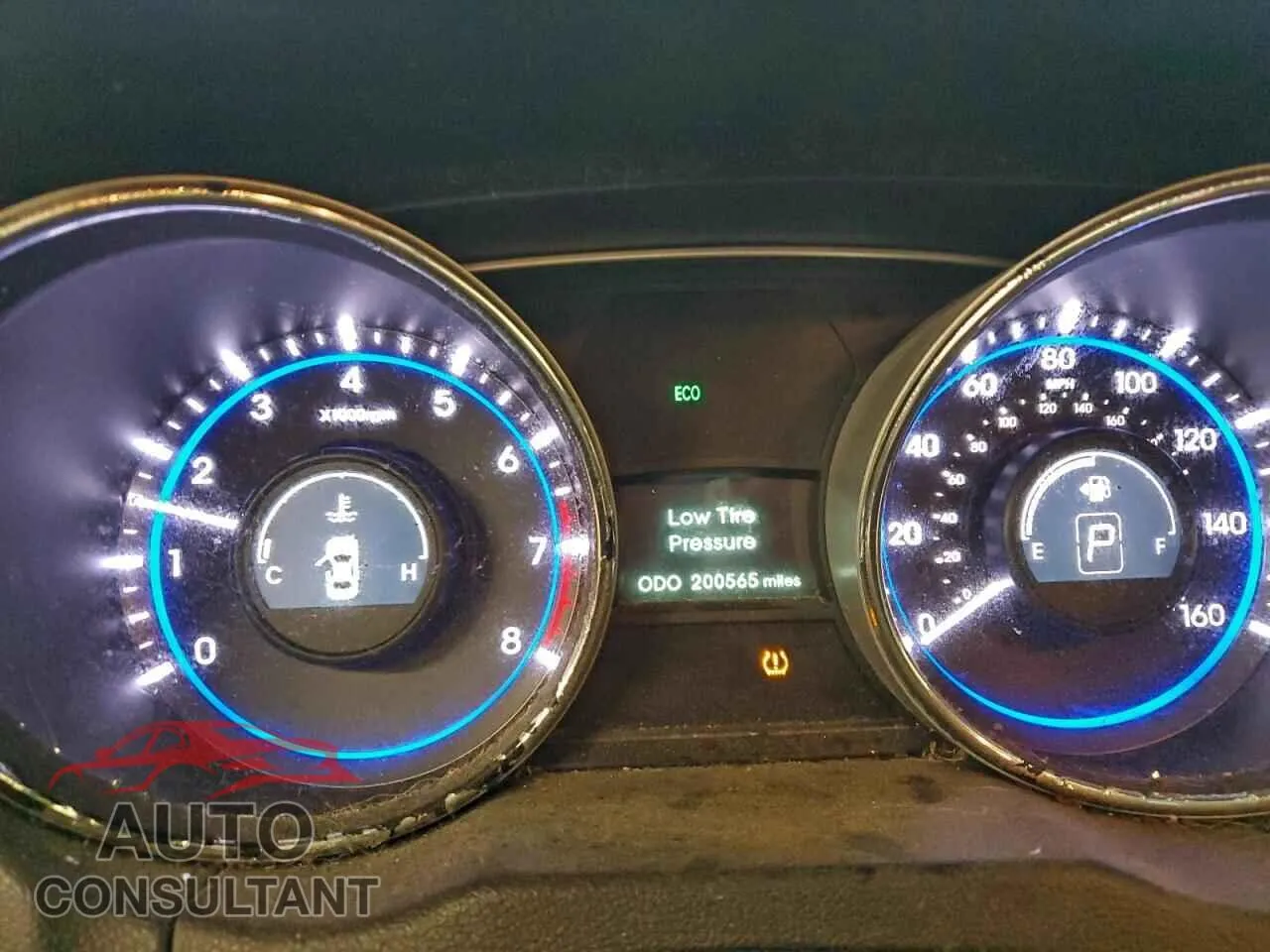 2013 HYUNDAI SONATA Damaged VIN 5NPEB4AC9DH799687 – trunk area