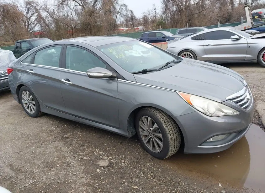 2014 HYUNDAI Sonata Used VIN 5NPEC4AC1EH908867 – engine bay