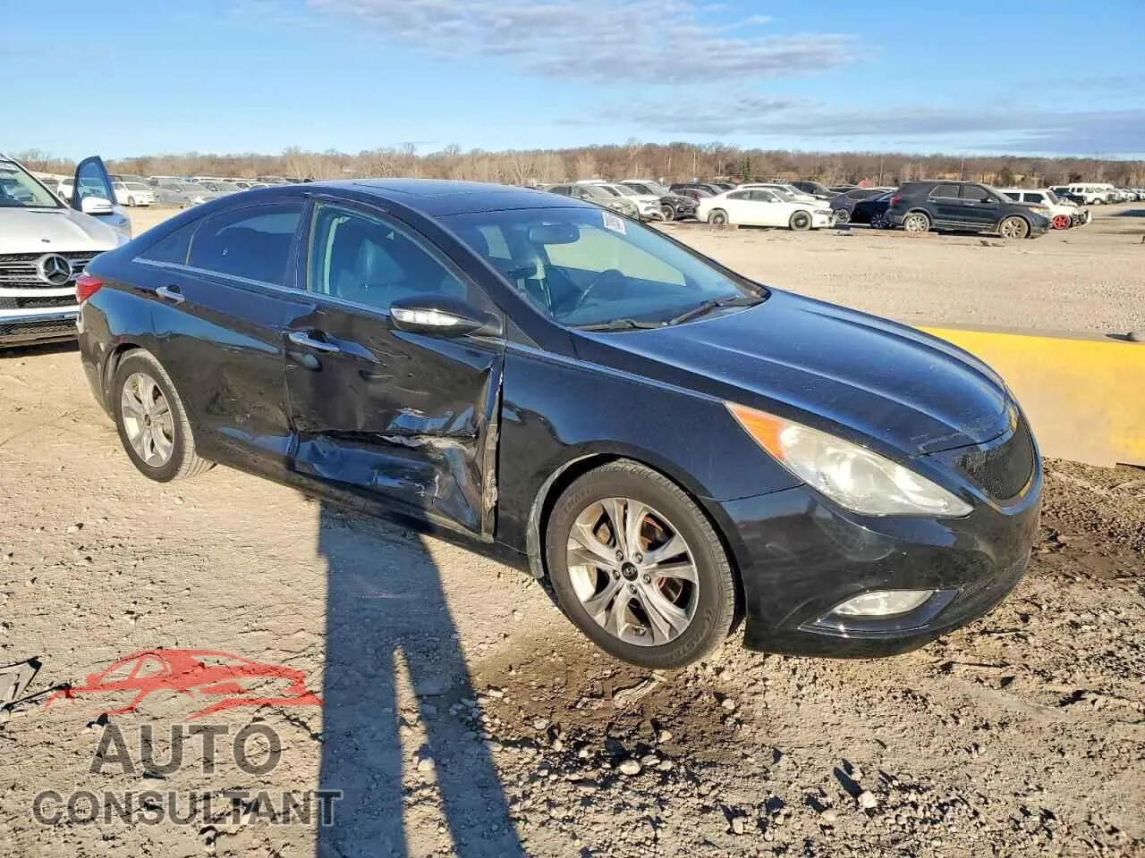 2011 HYUNDAI SONATA Damaged VIN 5NPEC4AC2BH005834 – dashboard