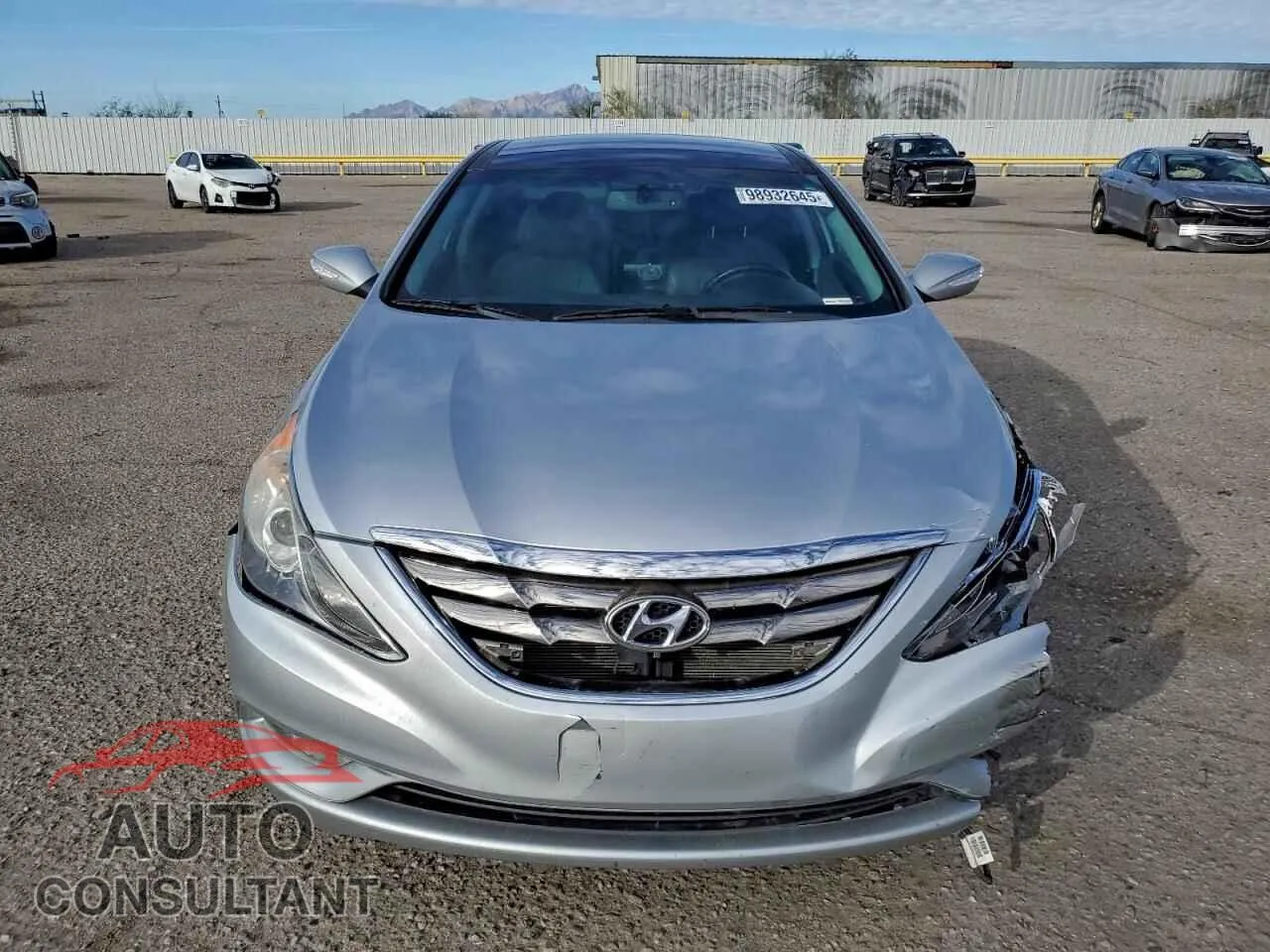 2013 HYUNDAI SONATA Damaged VIN 5NPEC4AC5DH781720 – interior seats
