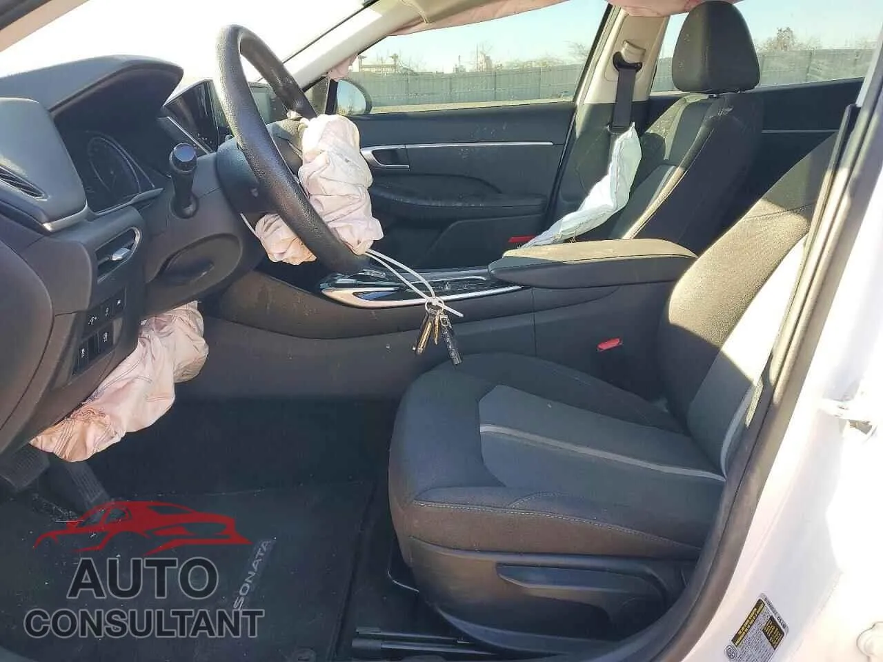2020 HYUNDAI SONATA Damaged VIN 5NPEG4JA0LH016674 – exterior detail