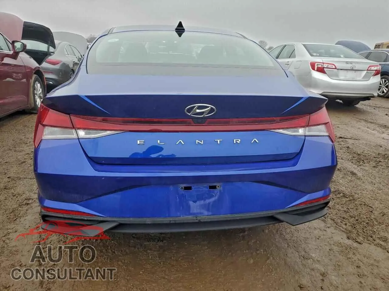 2023 HYUNDAI ELANTRA Damaged VIN 5NPLM4AG1PH088901 – engine bay