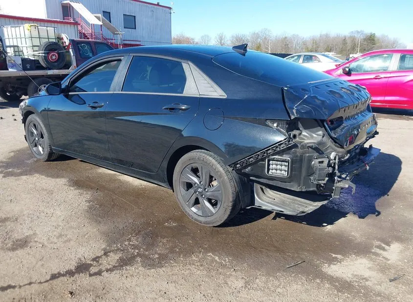 2021 HYUNDAI Elantra Used VIN 5NPLM4AG4MH037257 – side profile 2021 HYUNDAI Elantra Used VIN 5NPLM4AG4MH037257 – side profile