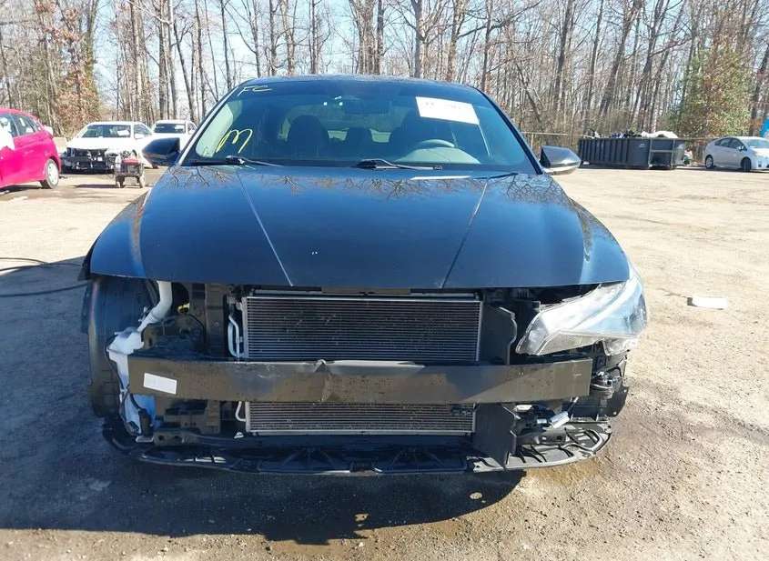 2021 HYUNDAI Elantra Used VIN 5NPLM4AG4MH037257 – undercarriage 2021 HYUNDAI Elantra Used VIN 5NPLM4AG4MH037257 – undercarriage