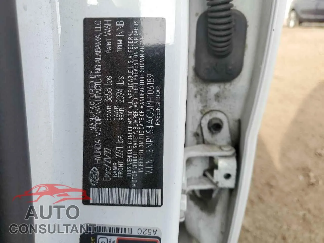 2023 HYUNDAI ELANTRA Damaged VIN 5NPLS4AG5PH106189 – photo 12