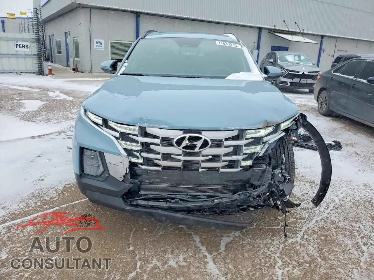 2024 HYUNDAI SANTA CRUZ Damaged VIN 5NTJCDAE7RH088723 – interior seats