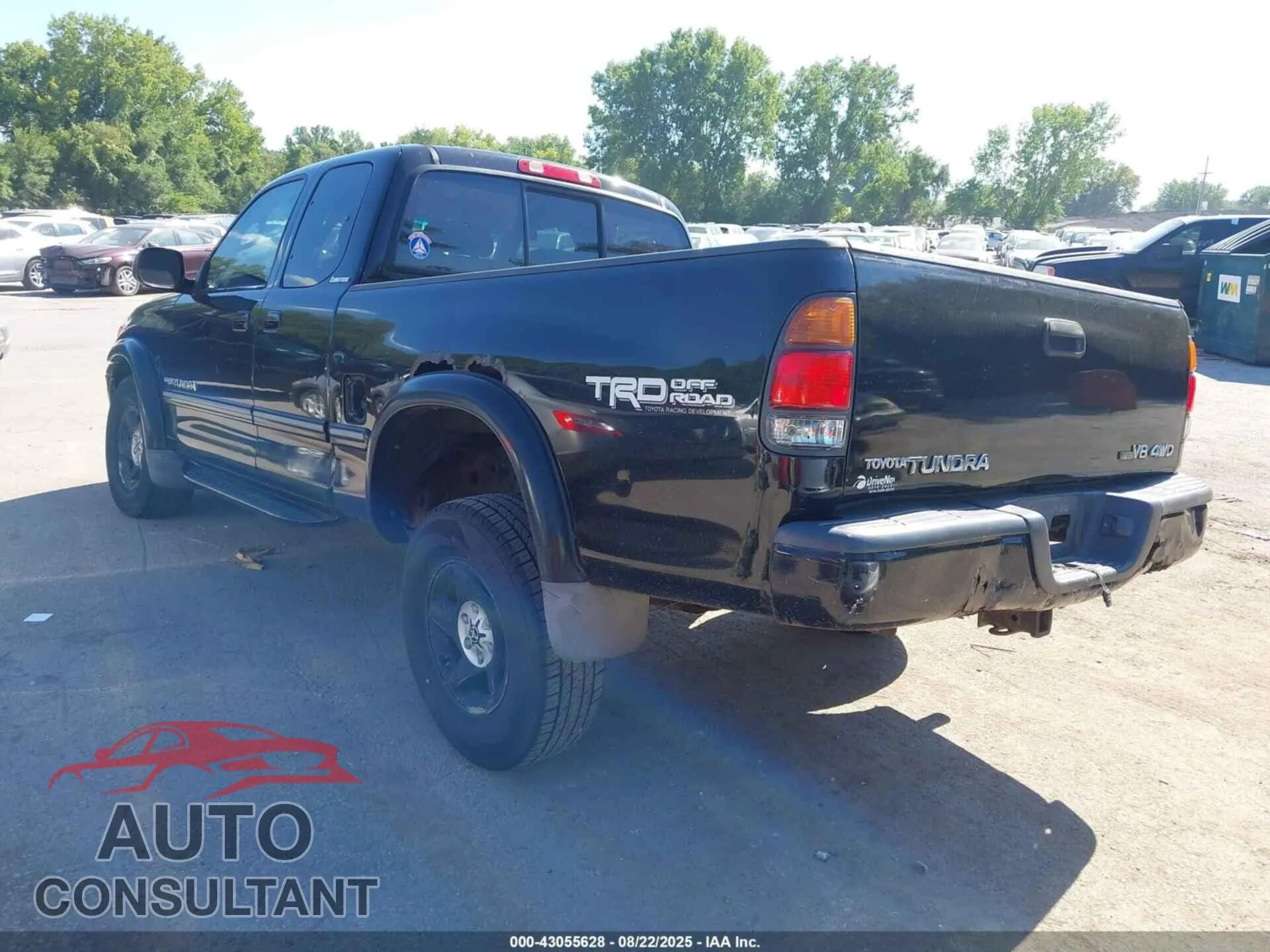 2001 TOYOTA TUNDRA Damaged VIN 5TBBT48111S158097 – side profile