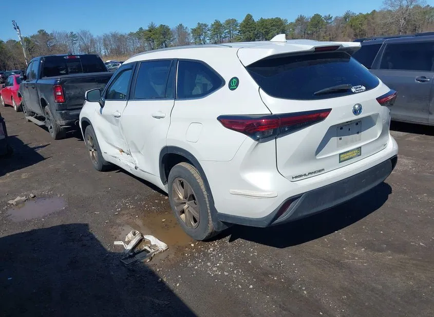2023 TOYOTA Highlander Used VIN 5TDABRCH7PS568578 – exterior detail